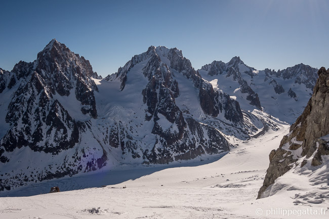 Aiguille d'Argentiere and its Glacier du Milieu (© P. Gatta)