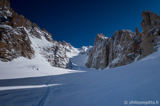 Glacier du Milieu at around 3,300m (© P. Gatta)