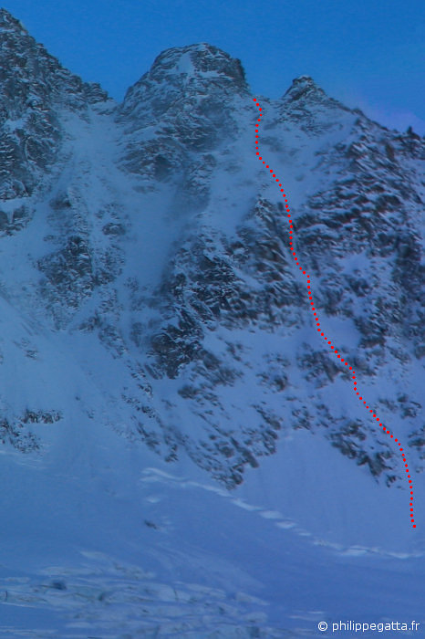 Aiguille Carrée and the Frendo-Ravanel gully (© P. Gatta)