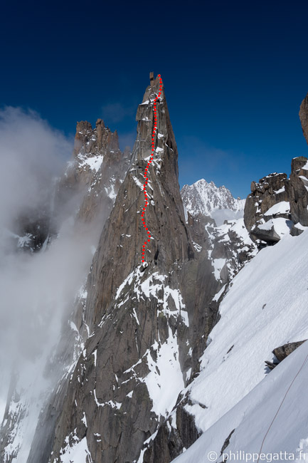 Southwest route of Fou seen from the bivouac (© P. Gatta)