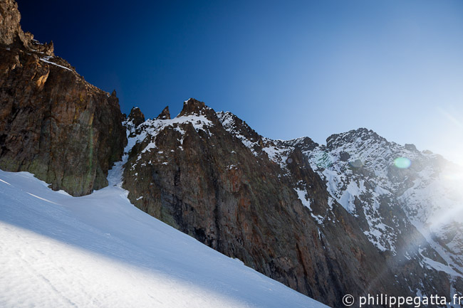 Start of the Diagonal Couloir in Grand Capelet (© Philippe Gatta)