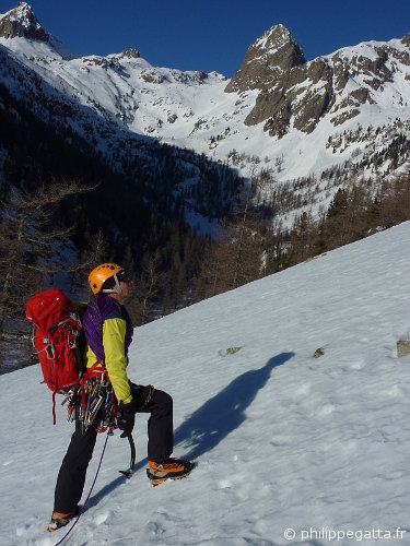 At the bottom of the Couloir, Cougourde behind (© A. Gatta)