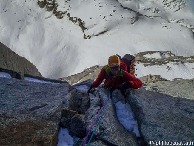Second day in Allain-Leininger route in the North face of Petit Dru (© A. Chabot)