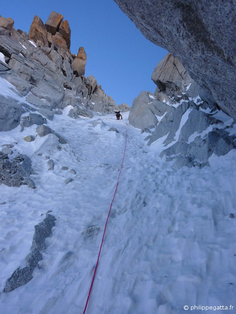Tour Ronde: In the crux of the North face (© P. Gatta)