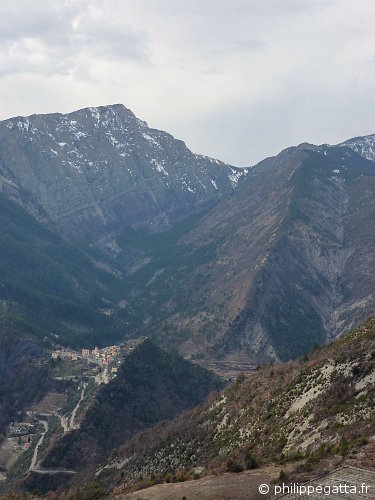 Mairola and Crest of Abrics seen from Lieuche (© P. Gatta)