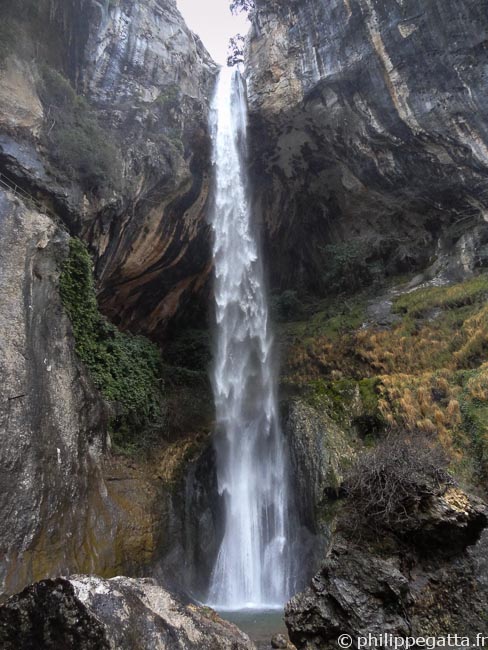 Courmes watefall (© Philippe Gatta)