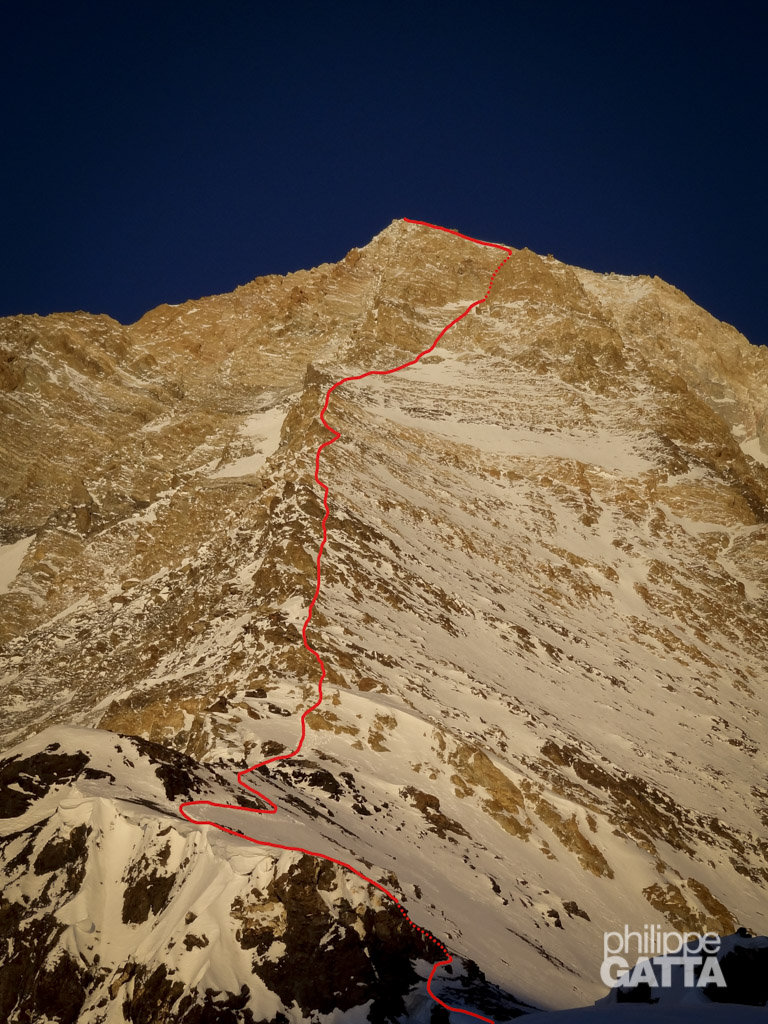 The West ridge rouge of Khan Tengri from the West Col (© P. Gatta)